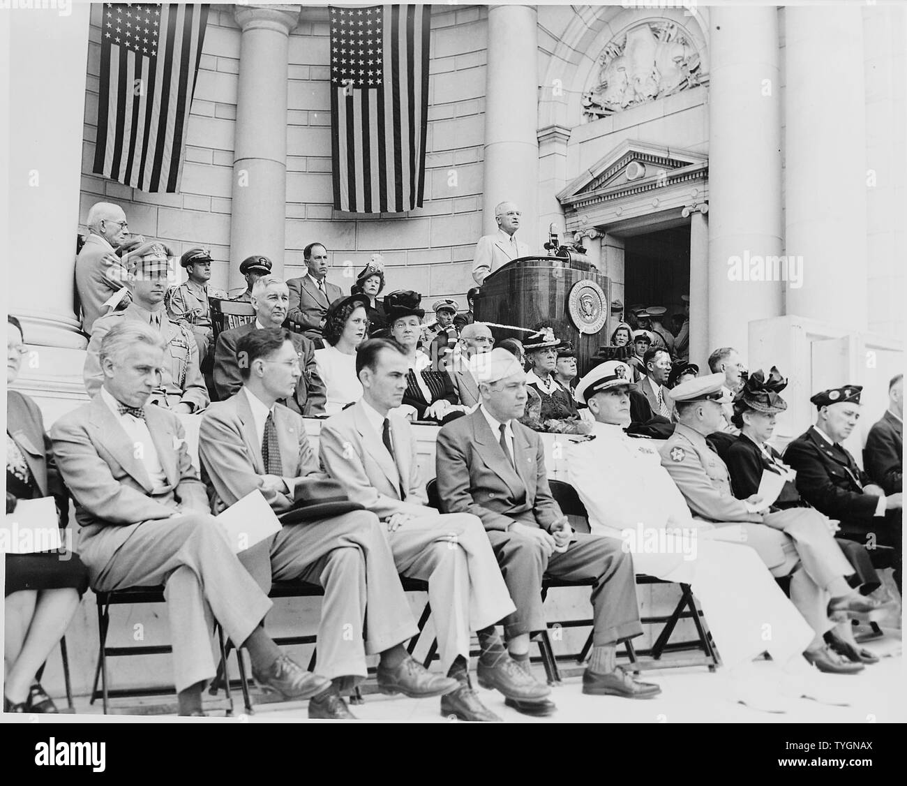 President Truman attends a Memorial Day ceremony at Arlington National