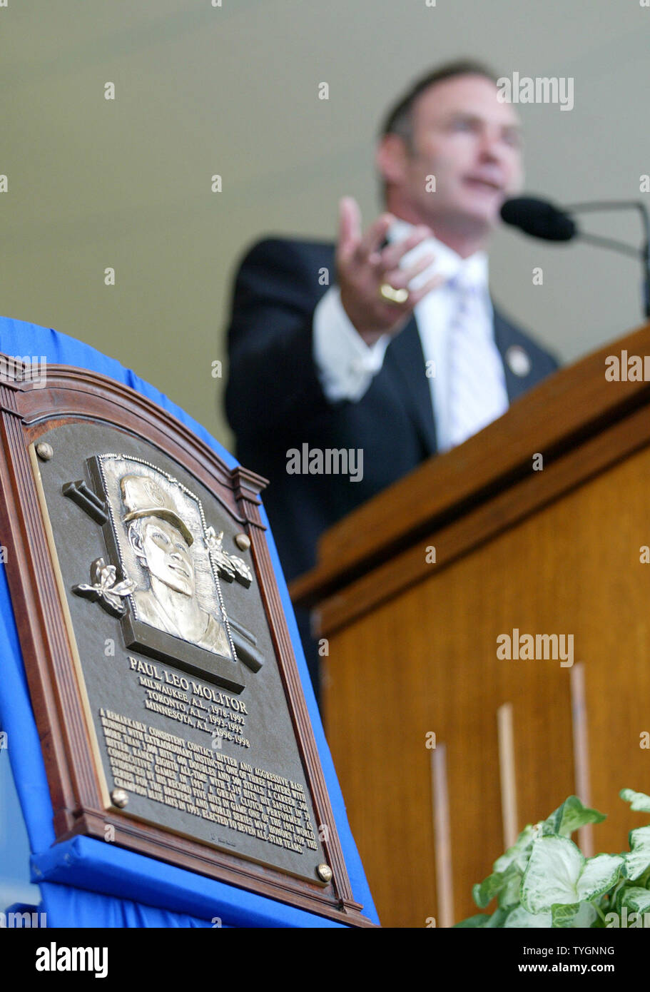 Paul Molitor talks about his family and friends during his Baseball Hall of  Fame induction speach in Cooperstown, NY on July 25, 2004. (UPI Photo/John  Angelillo Stock Photo - Alamy