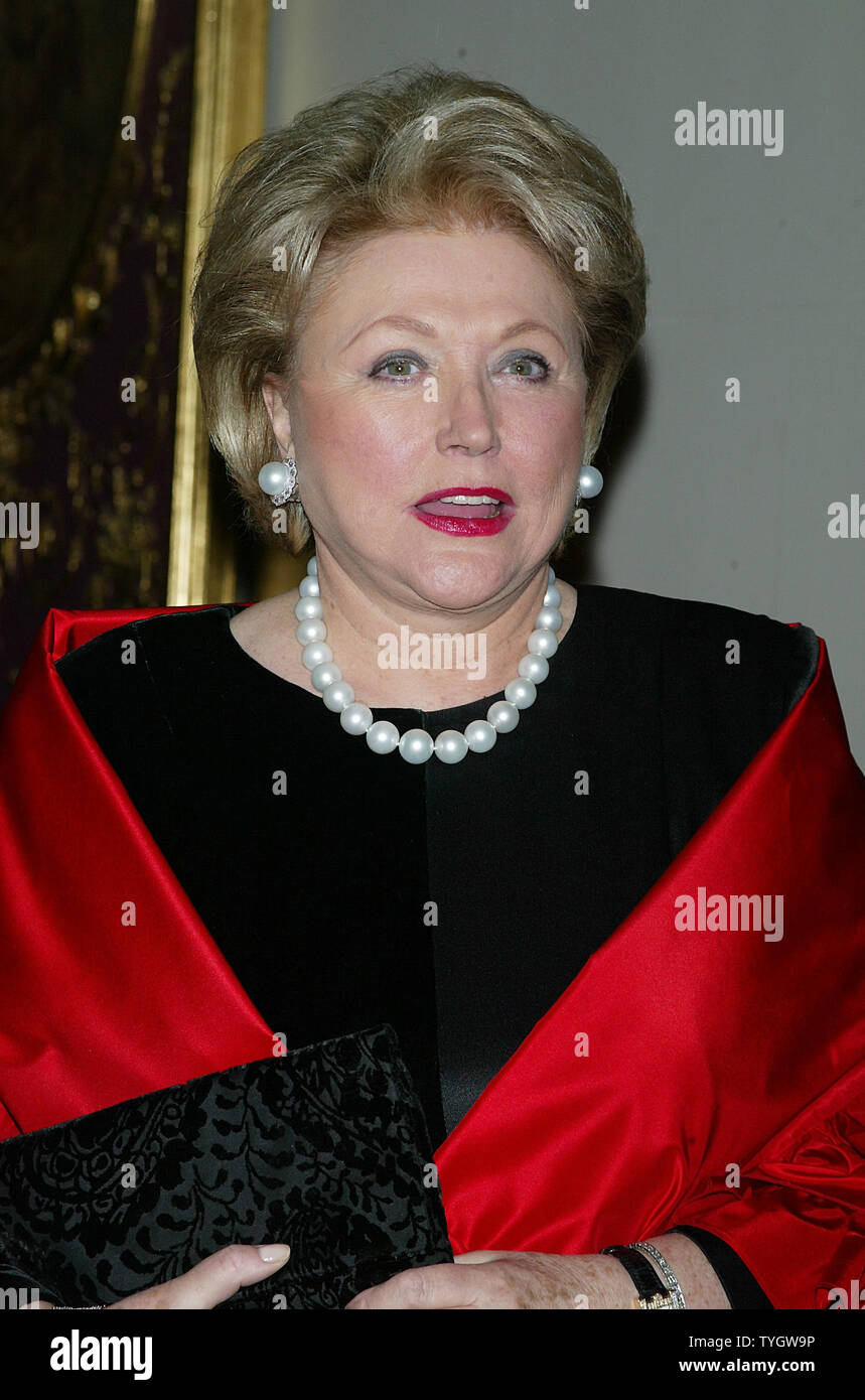 Barbara taylor bradford new york hi-res stock photography and images