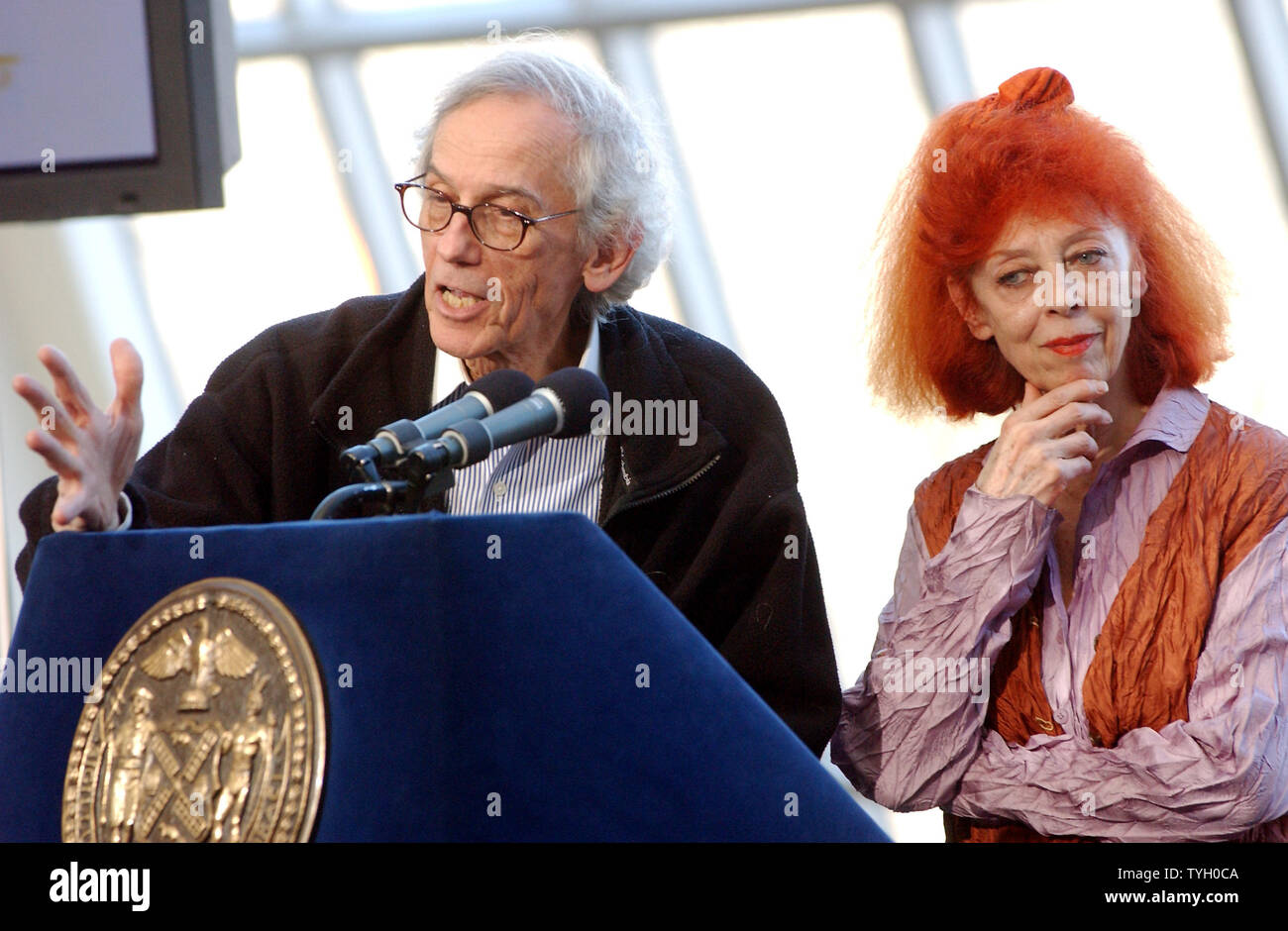Artists Christo and Jeanne Claude meet with the New York media on 2/11/2005 to field questions and announce that the installation of 'The Gates, Central Park, New York City, 1979-2005 will be completed on 2/12/05 throughout 23 miles of Central Park and will be on display there from 2/12/05 to 2/27/05. (UPI Photo/Ezio Petersen) Stock Photo