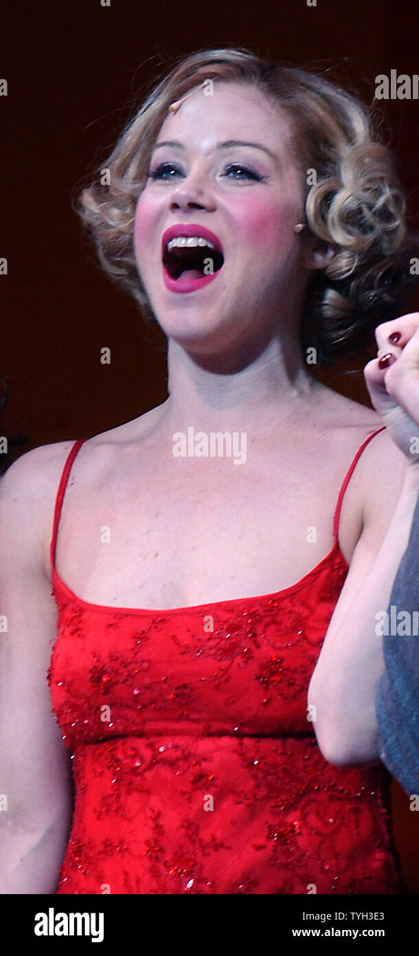 christina applegate pink dress Christina Applegate on Fearing 'Legally Blonde' Lead Role: "What a Stupid Move"