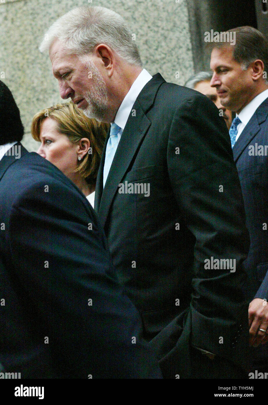 Former Worldcom Ceo Bernard Ebbers Is Accompained By His Wife Kristie Left As He Leaves Manhattan S Federal Court After Being Sentenced 25 Years Following His Fraud Conviction On July 13 05 In Former Worldcom Ceo Bernard Ebbers Is Accompained By His Wife Kristie Left As He Leaves Manhattan S Federal Court After Being Sentenced 25 Years Following His Fraud Conviction On July 13 05 In