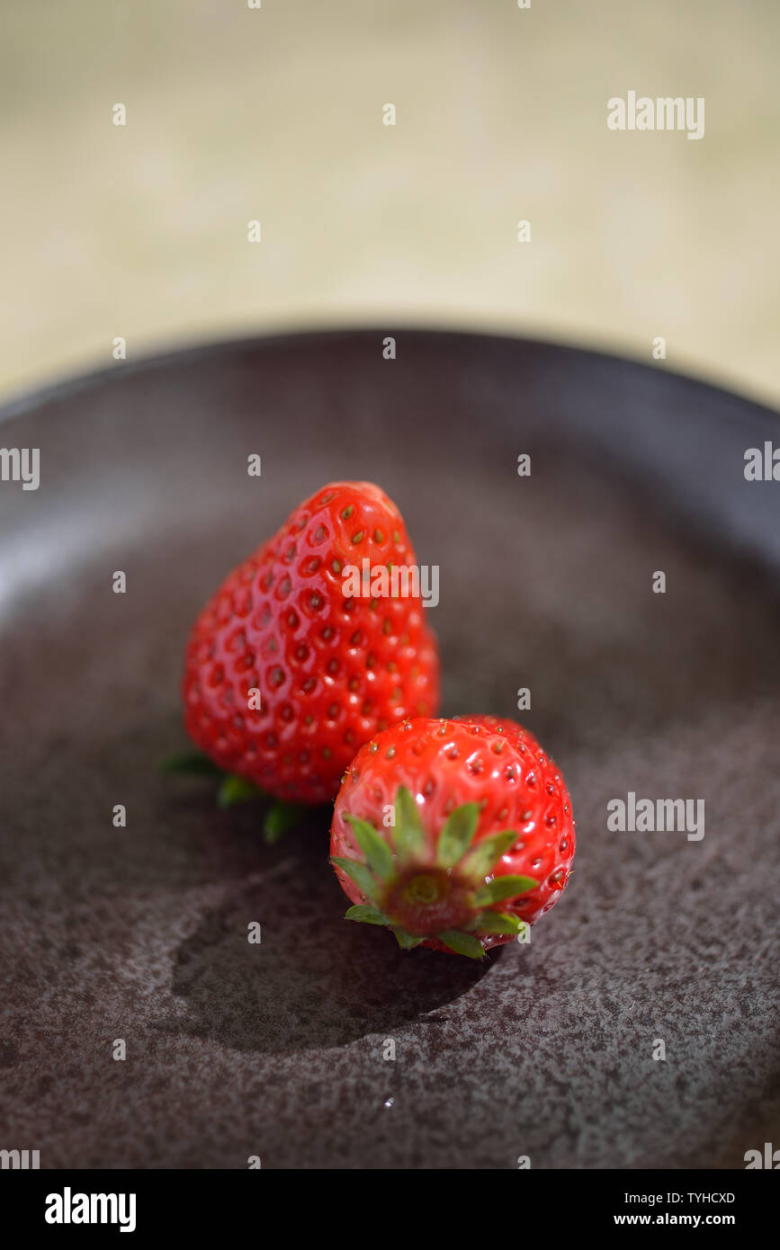 Pictures Of Strawberries High Resolution Stock Photography and Images ...
