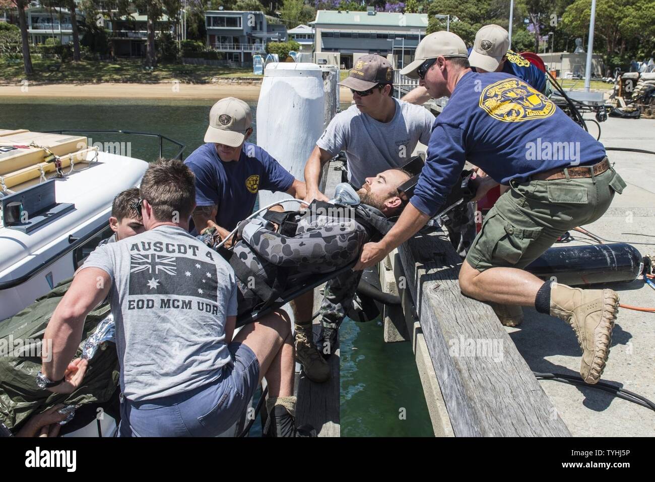 Navy Divers assigned to Mobile Diving Salvage Unit (MDSU) 1 and Royal