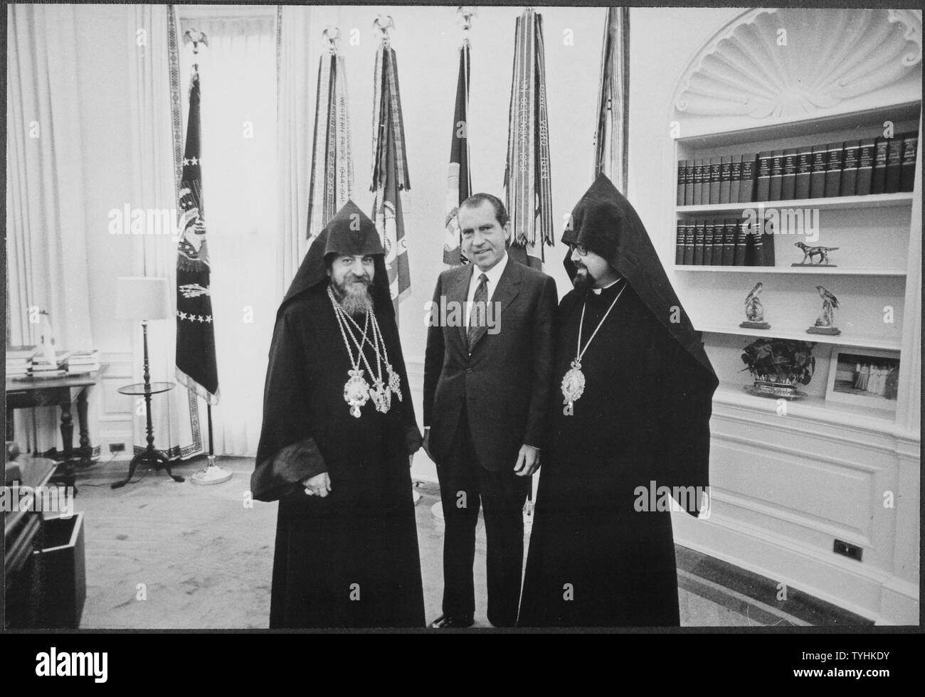 Religious leaders; Scope and content Pictured President Nixon (middle