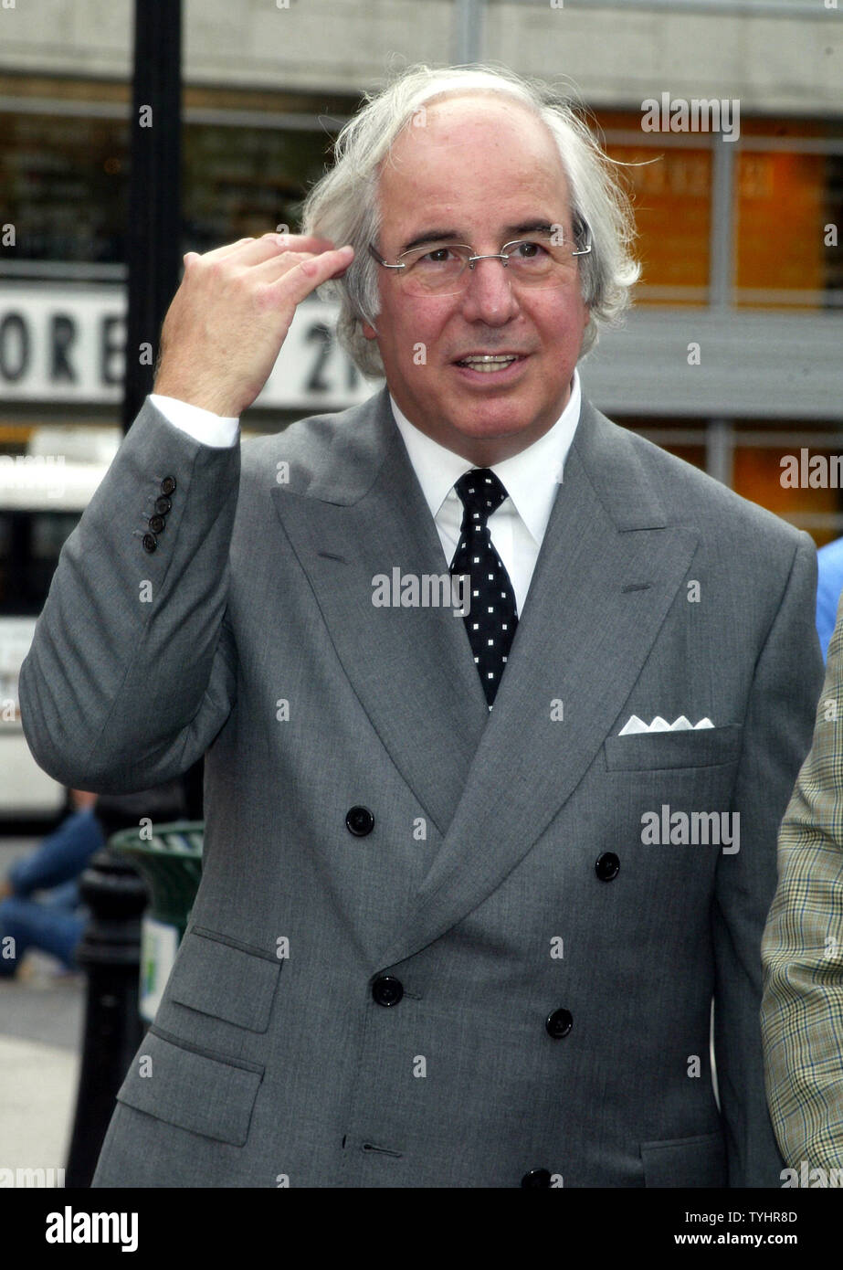 Frank Abagnale Hi-res Stock Photography And Images - Alamy