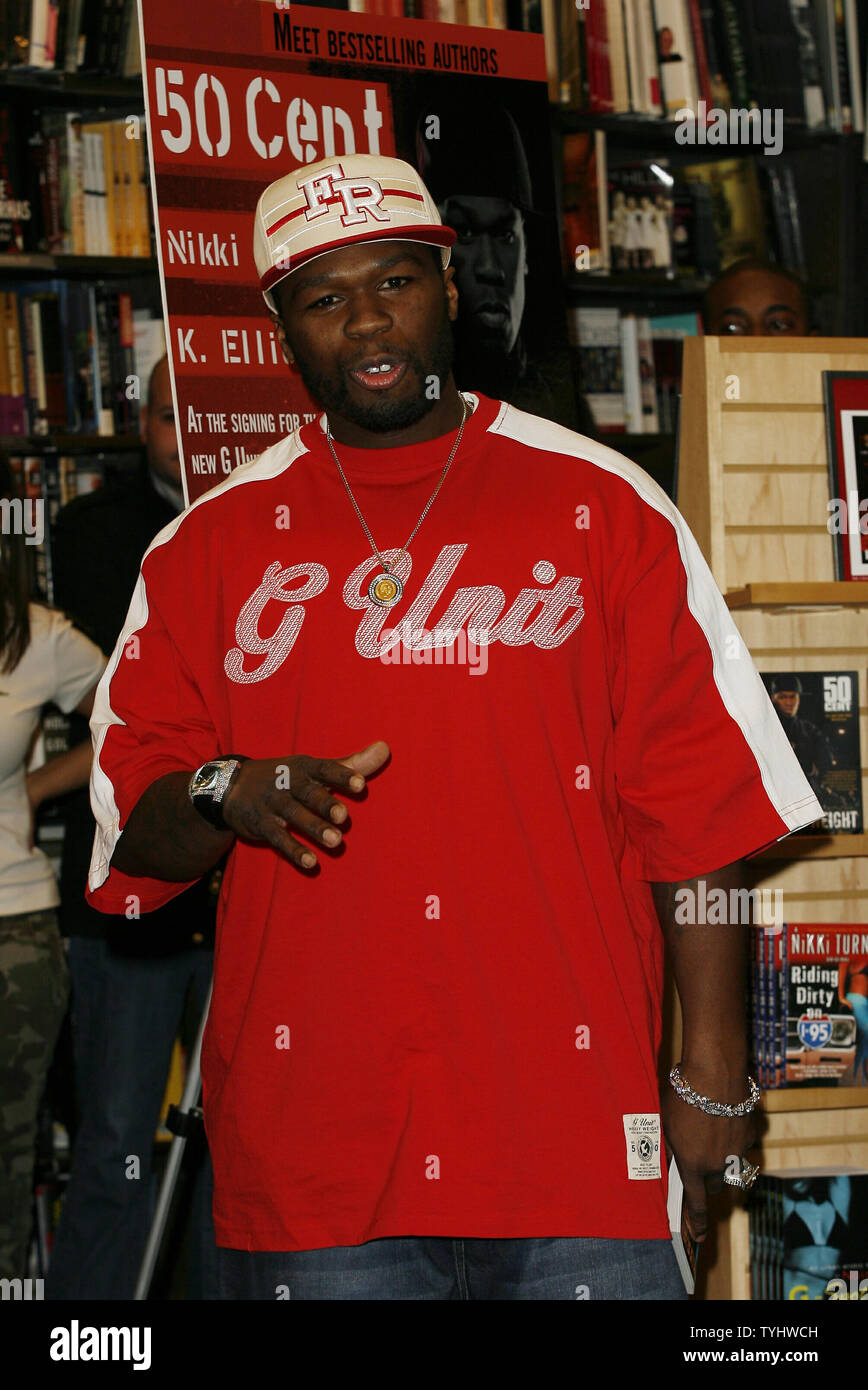 50 Cent speaks before signing copies of "Death Before Dishonor", "Baby  Brother" and "The Ski Mask Way To Celebrate The Launch Of G-Unit Books"  during a book signing at Borders in New