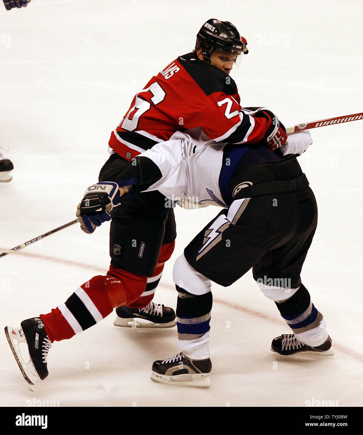 Continental Airlines Arena: Devils - Penguins