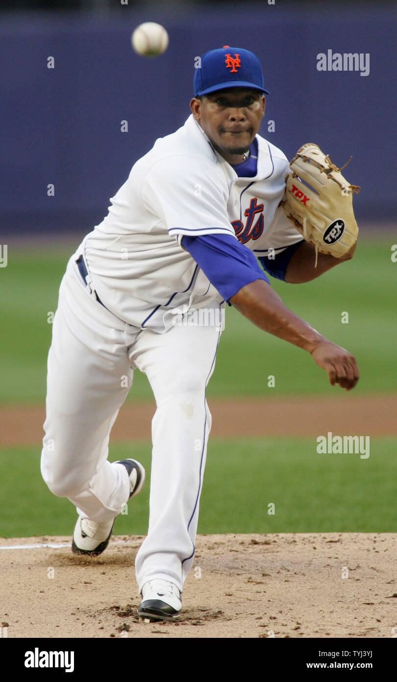 New York Mets starting pitcher Sosa throws against the St. Louis