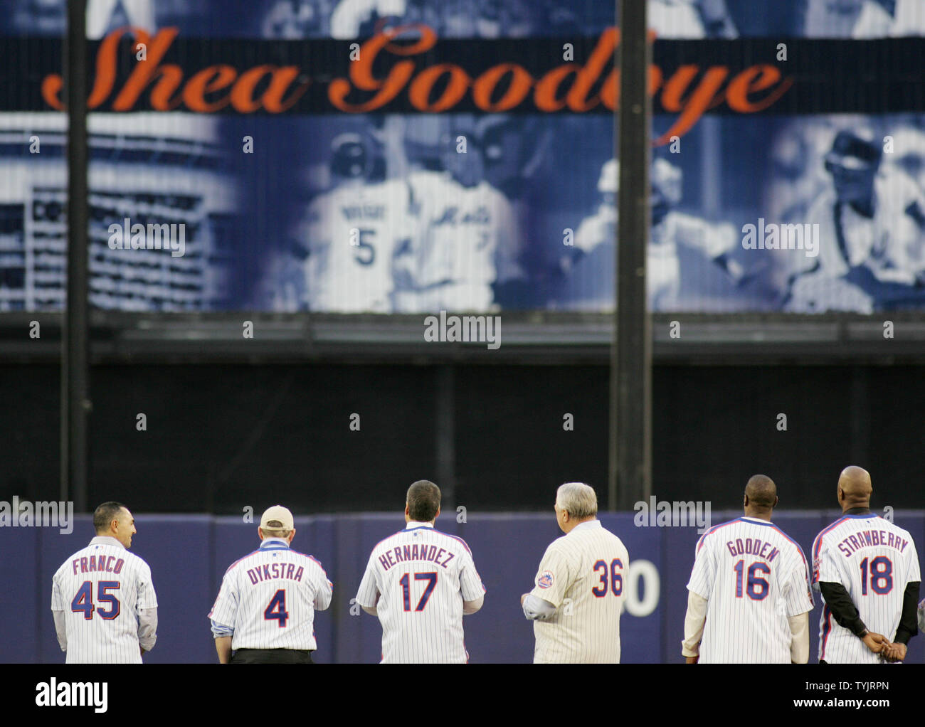 Former New York Mets are introduced during the closing ceremony of Shea Stadium following the Mets final regular season game against the Florida Marlins on September 28, 2008 in New York City. Shea stadium, which was built in 1964, will be replaced with the new Citifield starting next season.   ( UPI Photo/Monika Graff) Stock Photo
