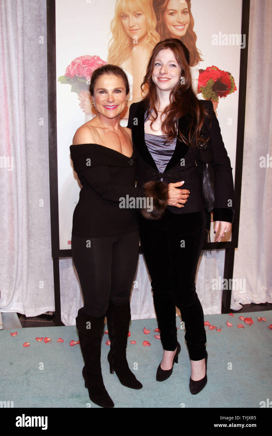 Tovah Feldshuh Stock Photos & Tovah Feldshuh Stock Images - Alamy