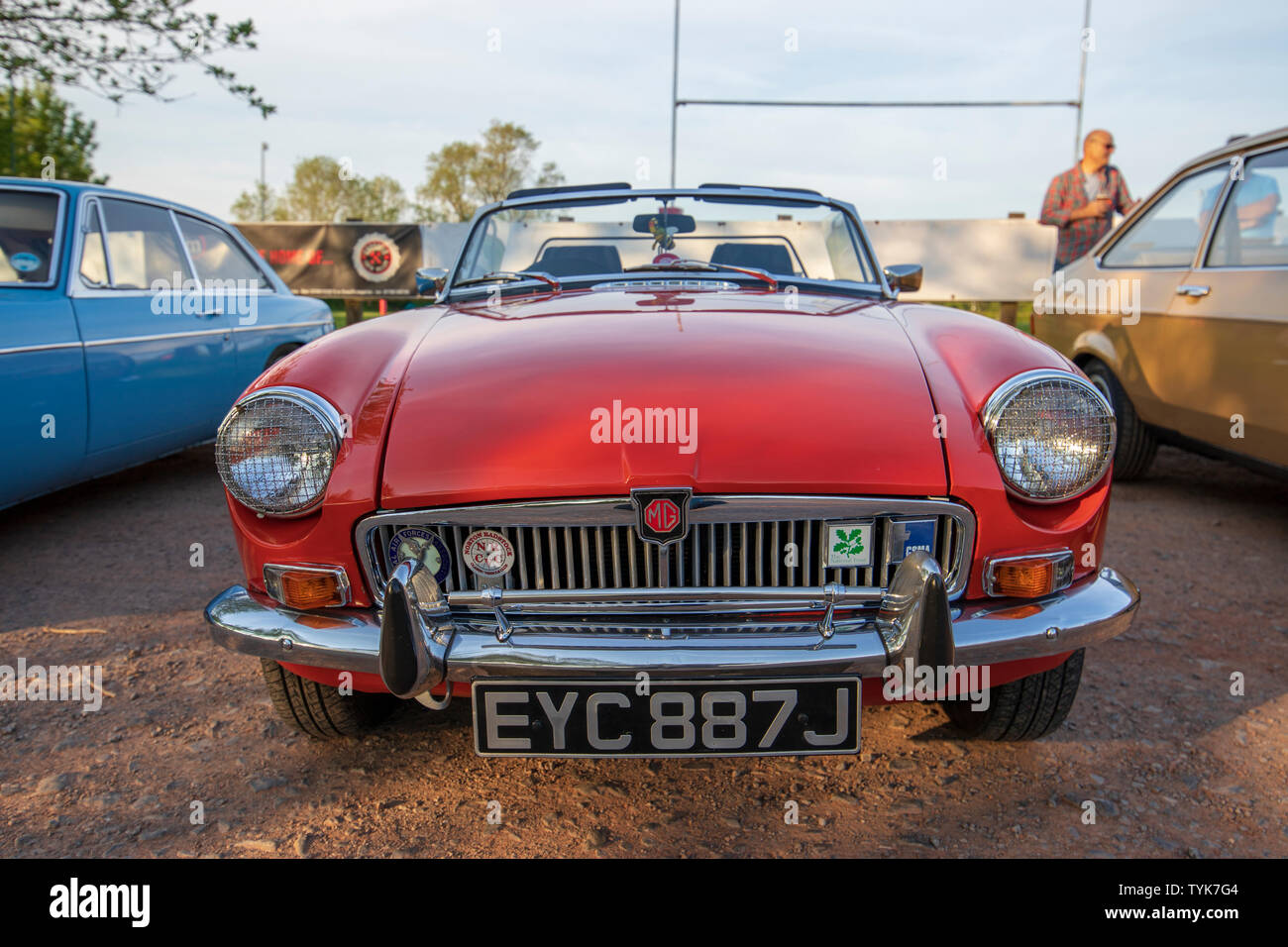 MG B, 1971, Reg No EYC 887J, at Chew Valley Classic Car Meet Stock