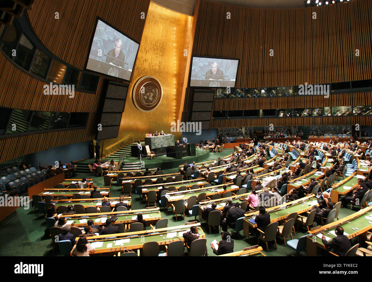 Iraq President Jalal Talabani addresses the 64th General Assembly at