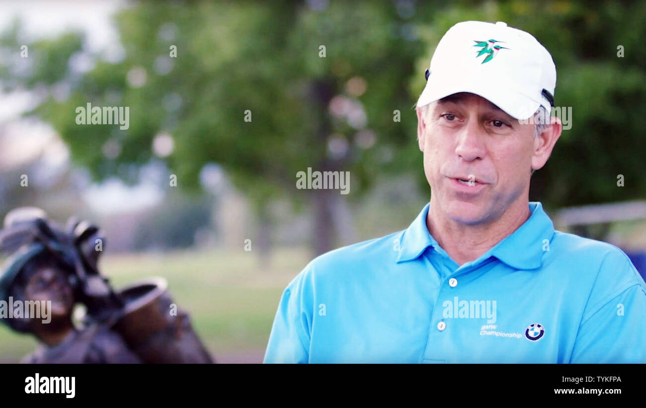 LOOPERS THE CADDIE'S LONG WALK, 2018. © Gravitas Ventures / courtesy