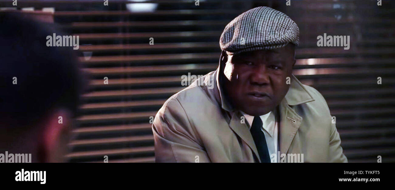 LYING AND STEALING, Isiah Whitlock Jr., 2019. © Vertical Entertainment / courtesy Everett Collection Stock Photo