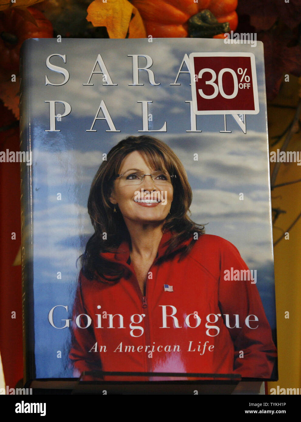 Bookstores in new york city hires stock photography and images Alamy