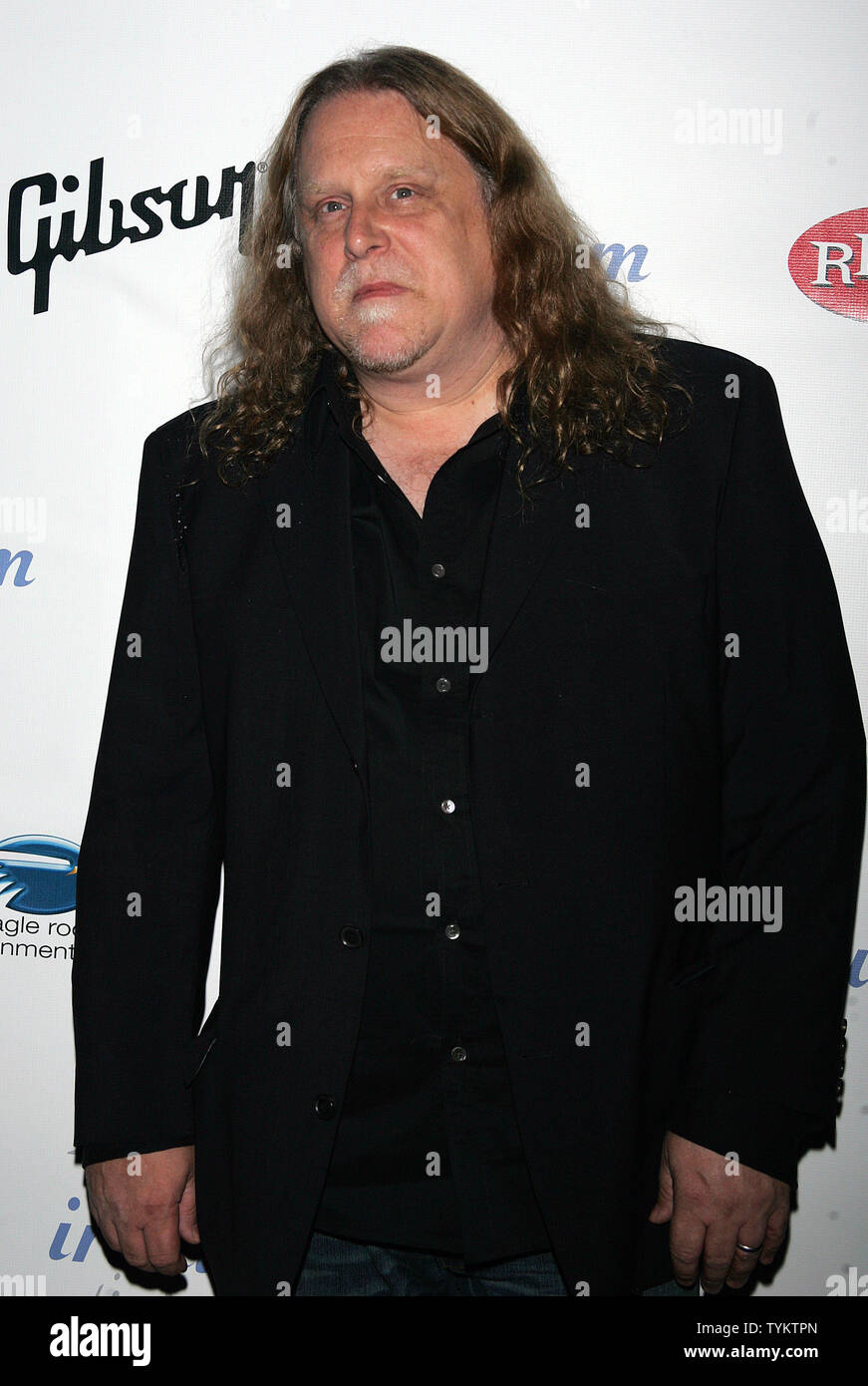 Warren Haynes arrives for 'A Celebration of Les Paul' concert at Iridium Jazz Club in New York on June 9, 2010.       UPI /Laura Cavanaugh Stock Photo