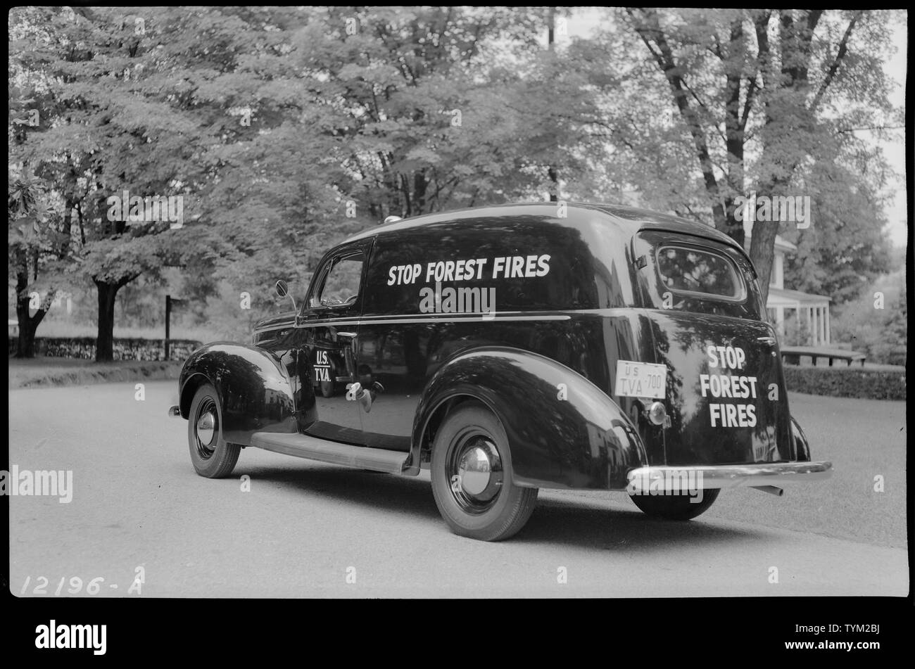 Fire effort Black and White Stock Photos & Images - Alamy