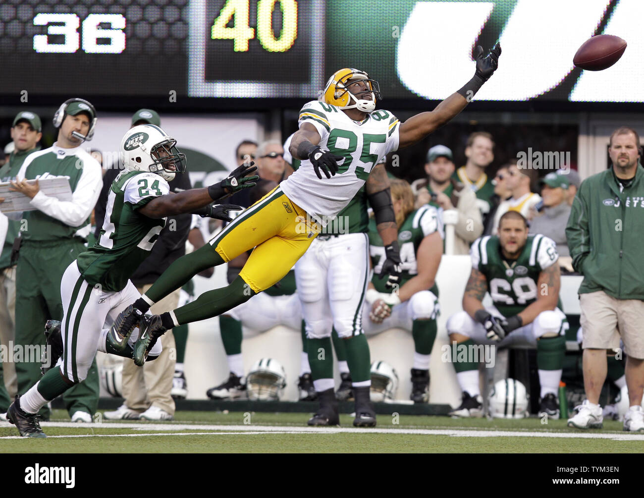 greg jennings packers jersey