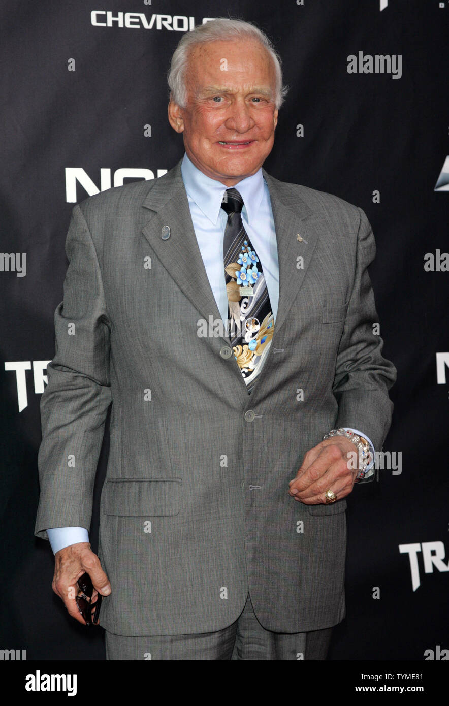 buzz aldrin transformers
