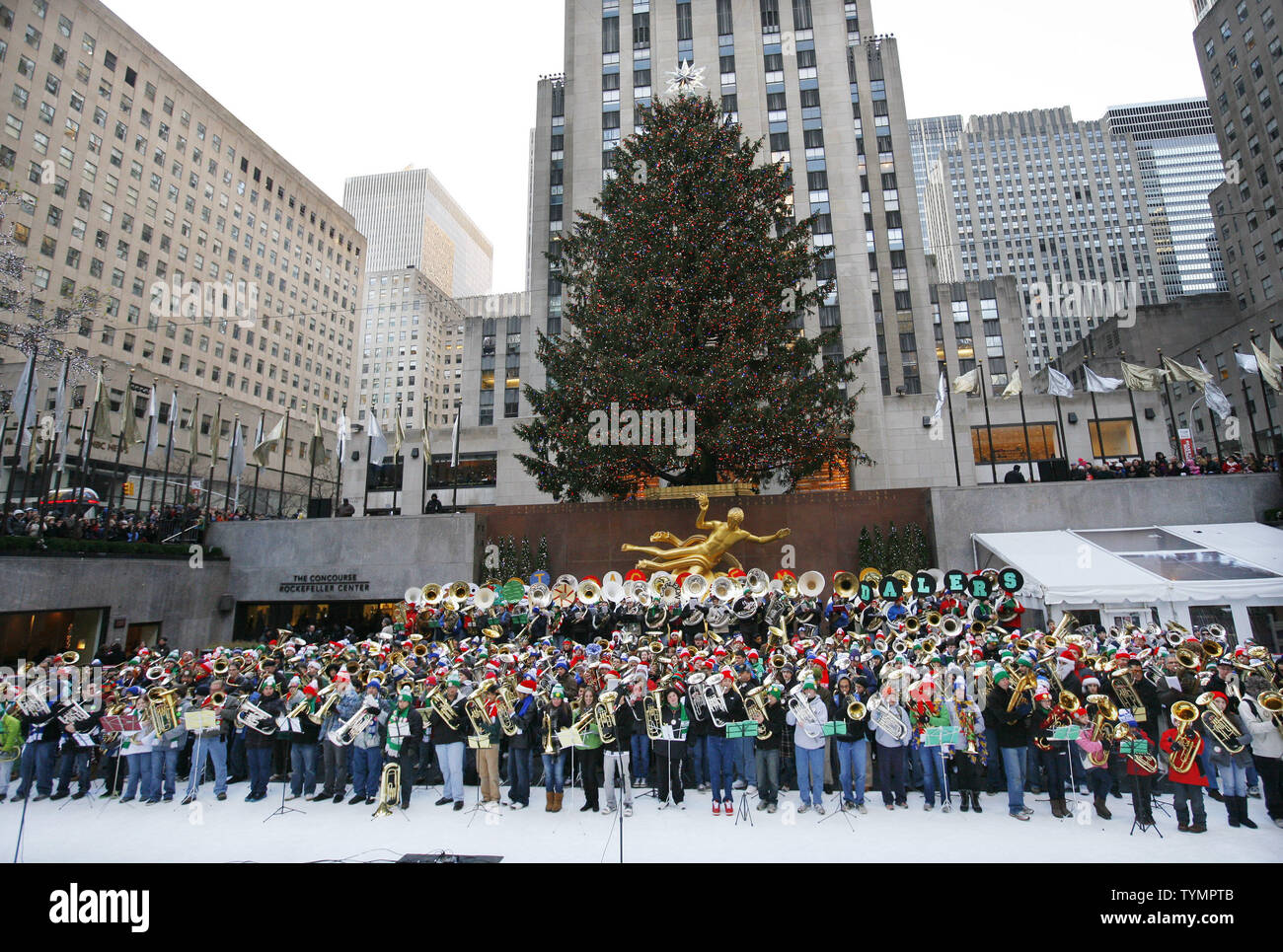 2022 45th Annual Merry Tuba Christmas At Rockefeller Center December 9 Tuba Christmas High Resolution Stock Photography And Images - Alamy