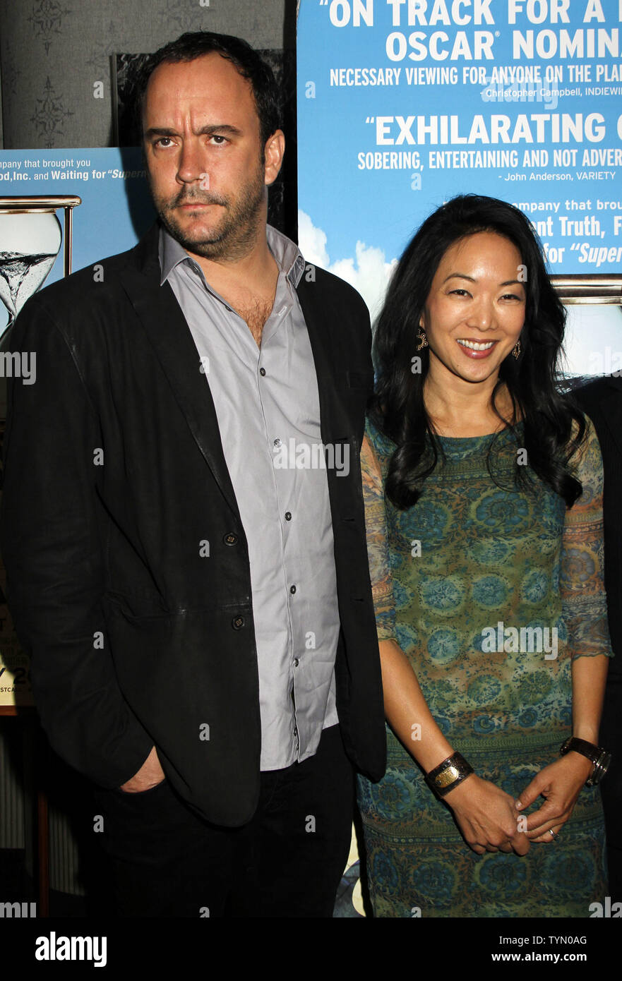 Jessica Yu and Dave Matthews arrive at the 'Last Call at the Oasis' Premiere at the Loews 19th Street Theater in New York on April 30, 2012.       UPI /Laura Cavanaugh Stock Photo