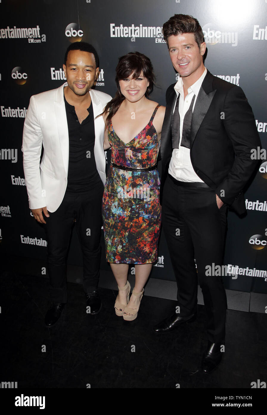 John Legend, Kelly Clarkson and Robin Thicke of the "Duets" attend the