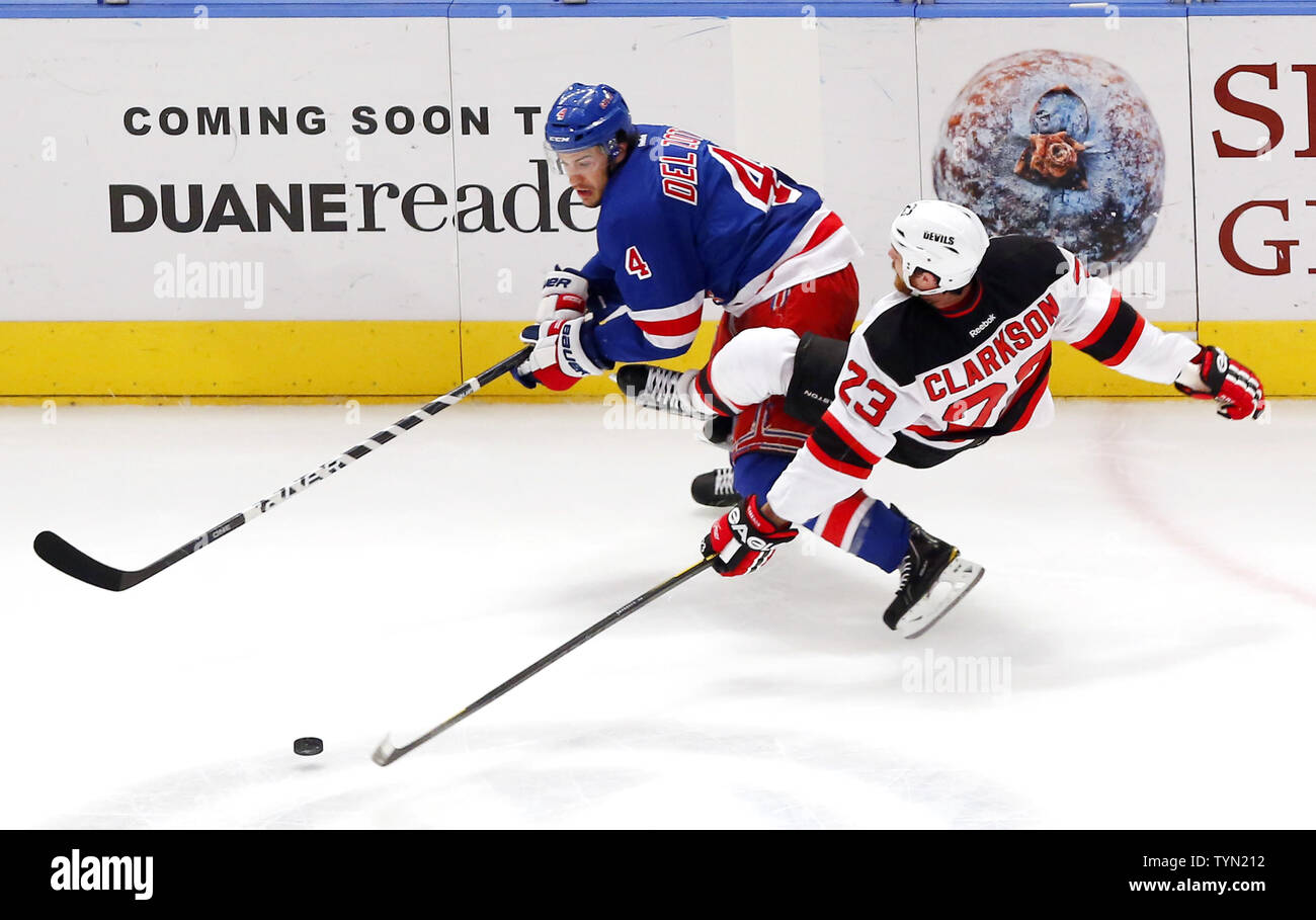 NY Rangers hold on for 3-2 victory over NJ Devils at The Rock as Michael  Del Zotto, Carl Hagelin and Rick Nash each score goals – New York Daily News