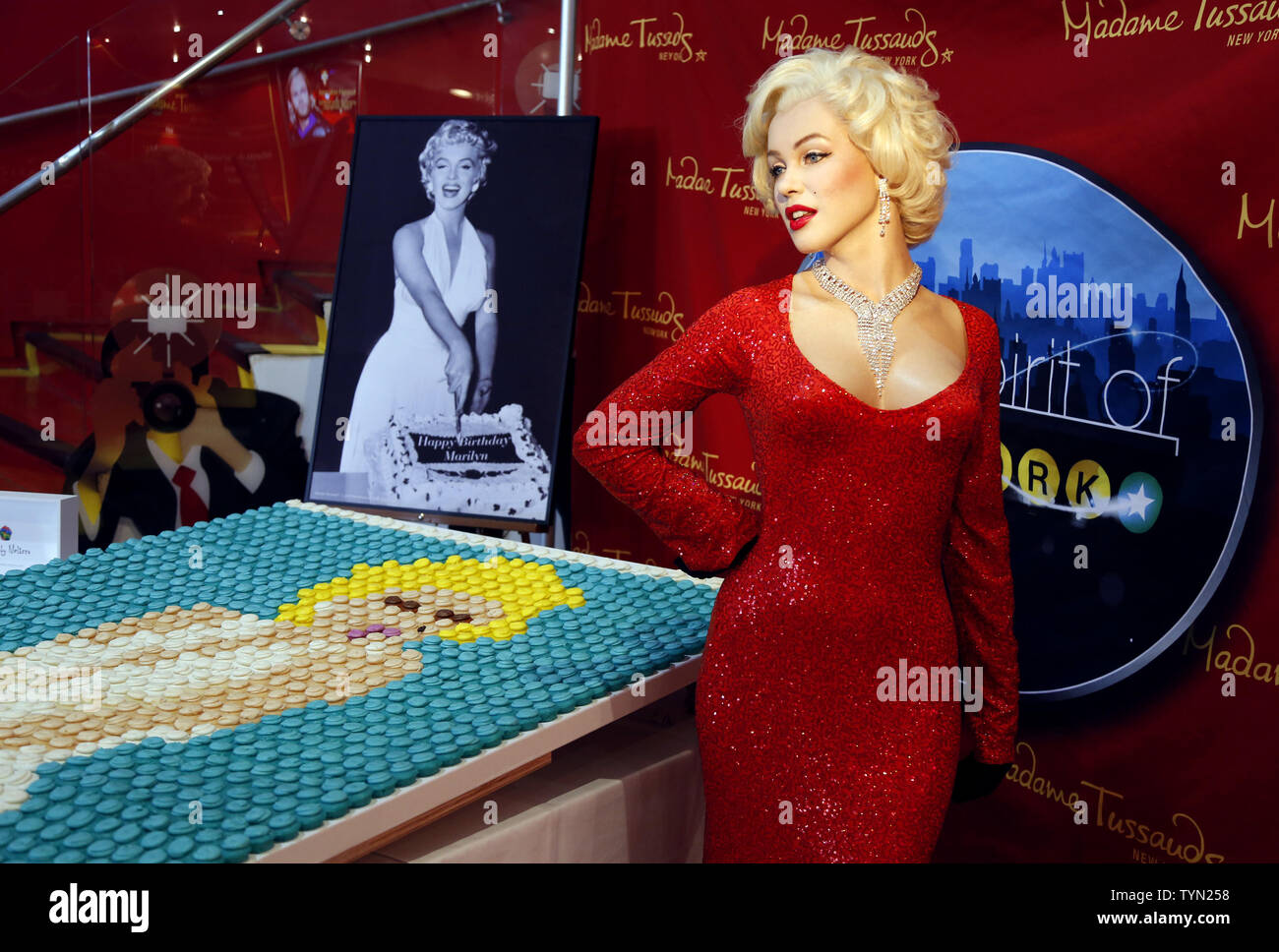 100+] Marilyn Monroe Wallpapers