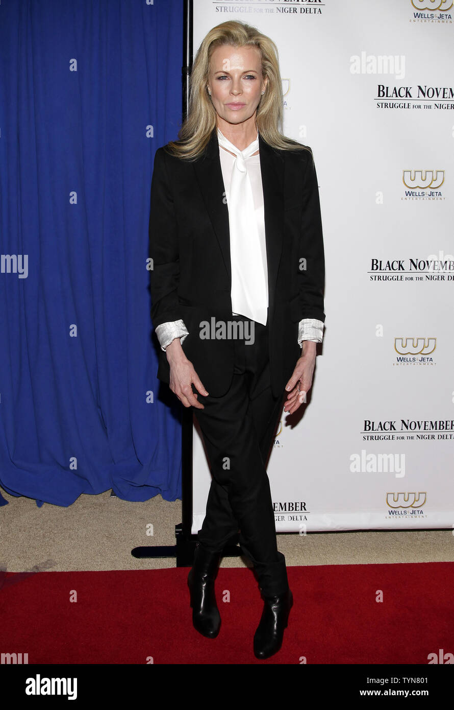 Kim Basinger Arrives On The Red Carpet For The Black November Premiere At The United Nations In New York City On September 26 2012 Upi John Angelillo Stock Photo Alamy