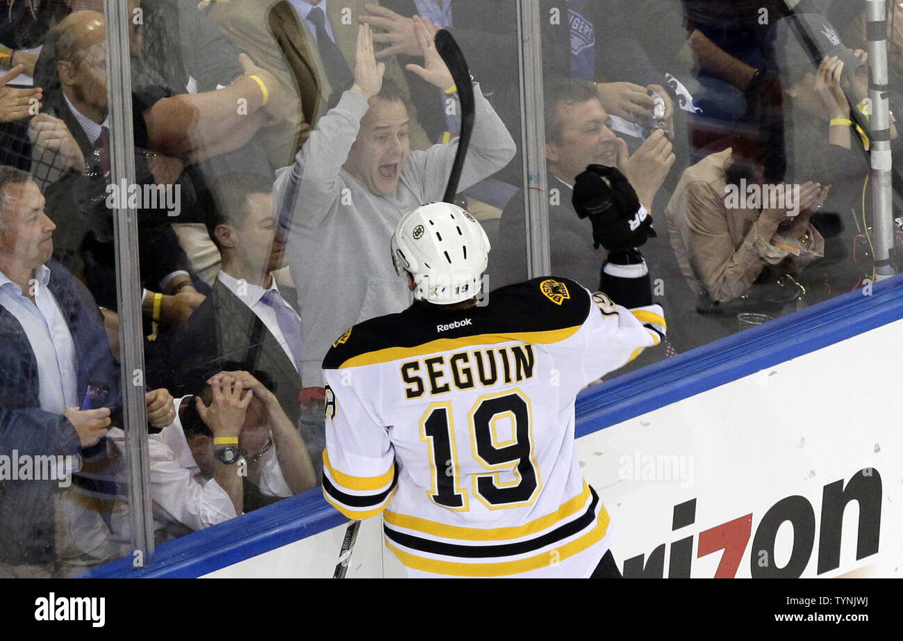 Tyler Seguin had a priceless reaction after learning he scored his first  goal in two months - Article - Bardown