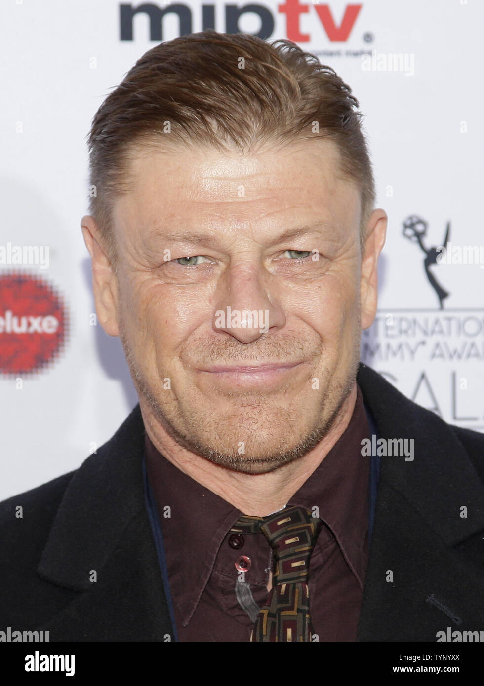 Sean Bean arrives on the red carpet at the 41st International Emmy