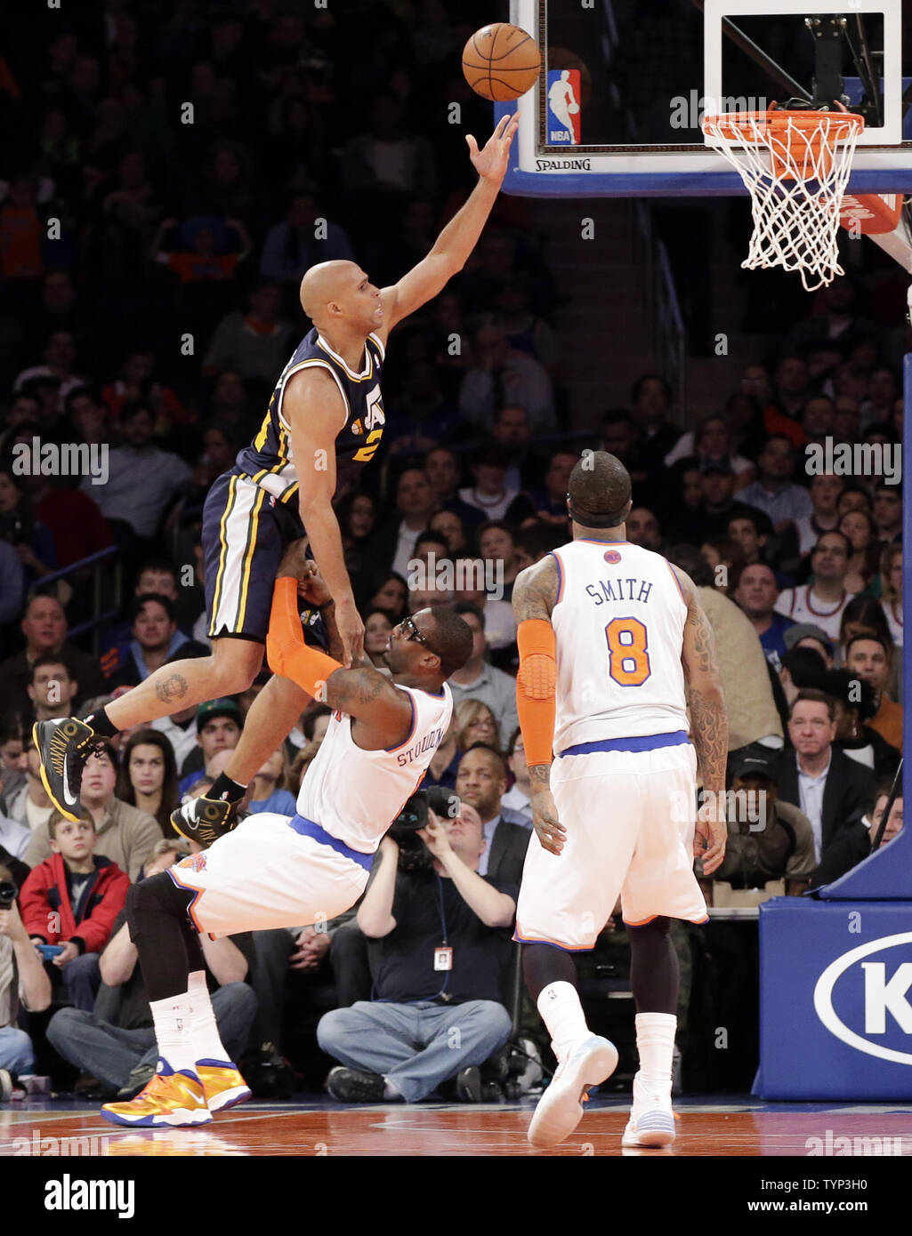 New York Knicks Amar'e Stoudemire dunks the basketball in the first half  against the Utah