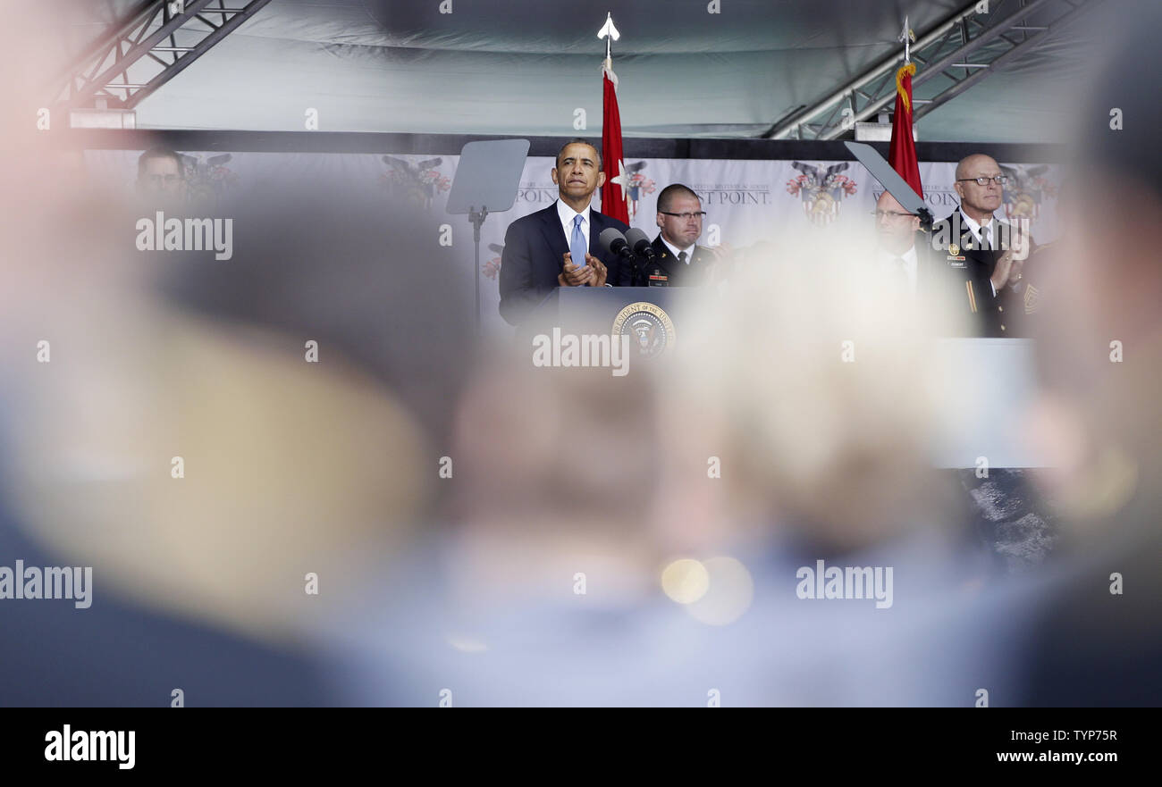 United States President Barack Obama speaks at the West Point ...