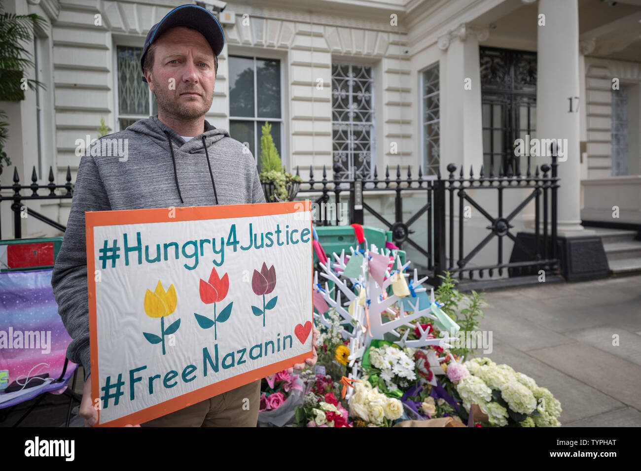 Three Past Twelve High Resolution Stock Photography And Images Alamy