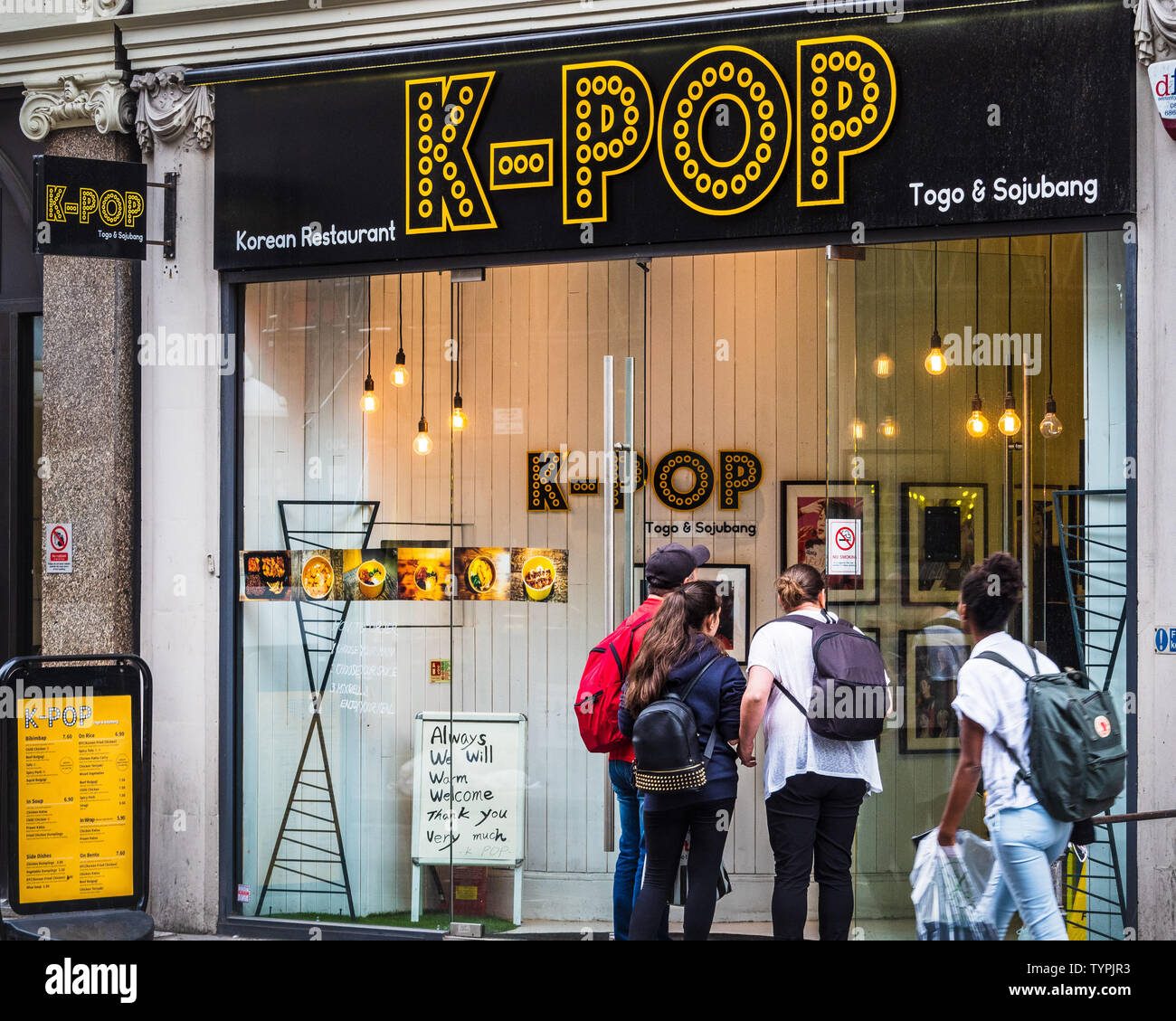 K-Pop Korean Style Fast Food restaurant in Central London Stock Photo