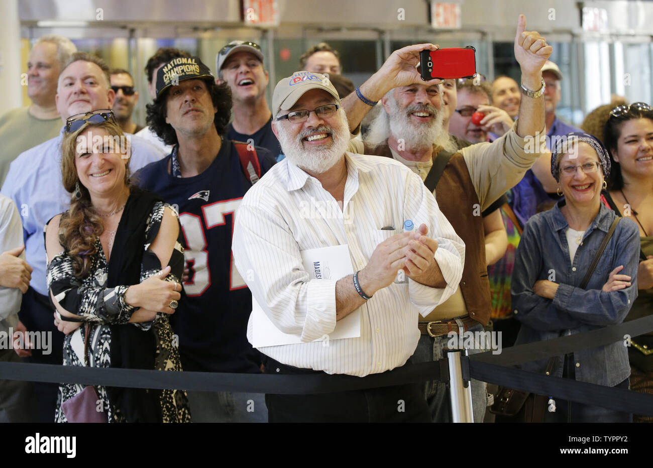 Grateful dead fans hi-res stock photography and images - Alamy