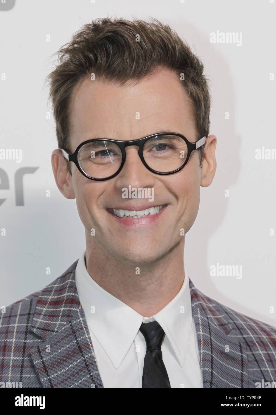 Brad Goreski arrives on the red carpet at the 2015 NBCUniversal Cable