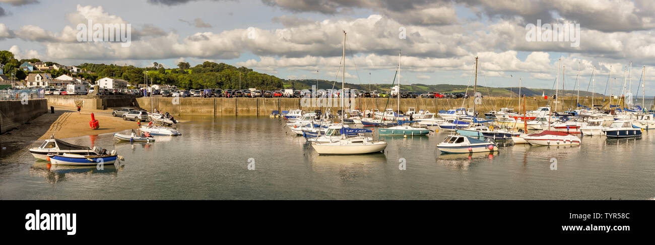 SAUNDERSFOOT, PEMBROKESHIRE, WALES - AUGUST 2018: Panoramic view of boats and yachts in the harbour in Saundersfoot, West Wales, Stock Photo