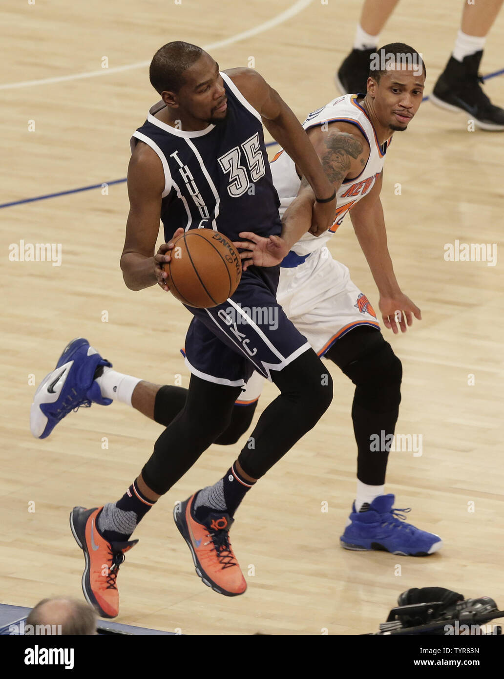 Kevin Durant lights up the Garden with 26 points as Nets defeat