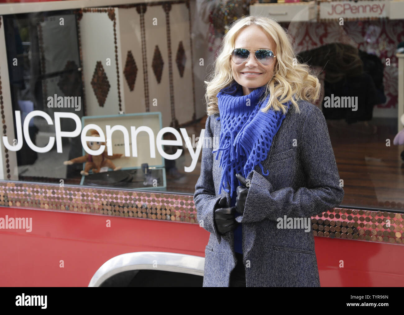 J c penney shopping bag hi-res stock photography and images - Alamy