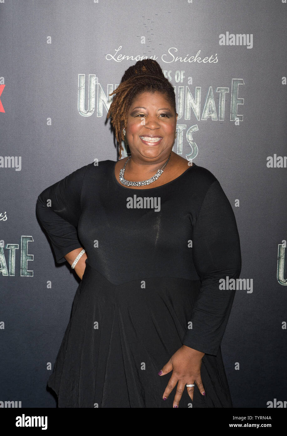 Cleo King arrives on the red carpet at the Netflix's premiere of "A ...