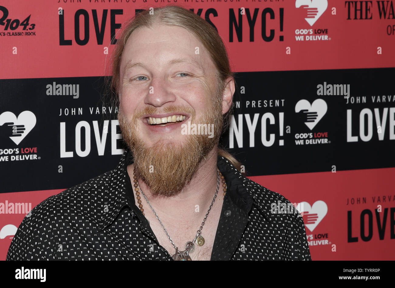 Derek Trucks arrives on the red carpet at God's Love We Deliver's Love ...