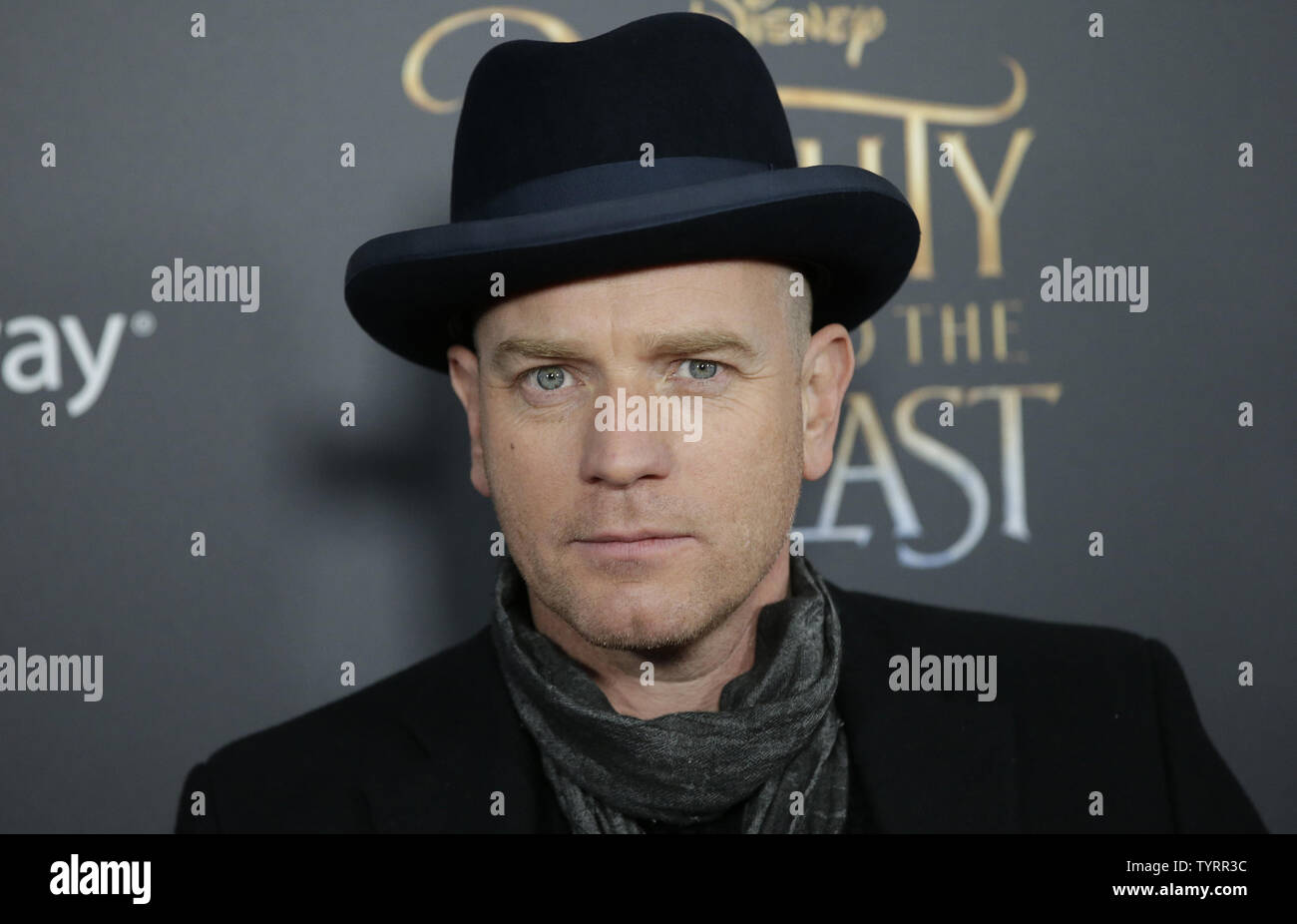 Beauty beast disney movie hires stock photography and images Alamy