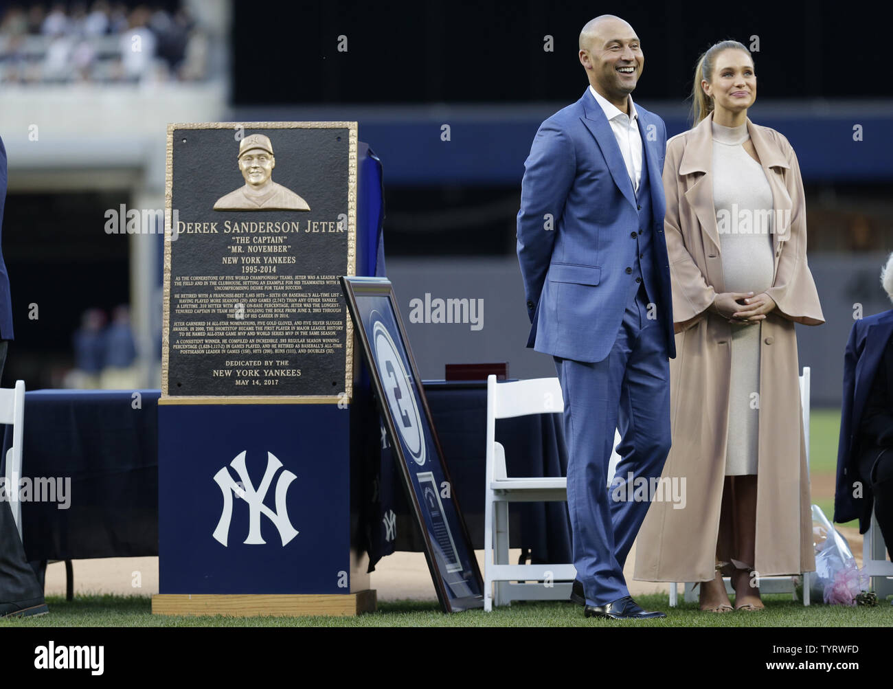 Derek Jeter's No. 2 retired: See all New York Yankees retired