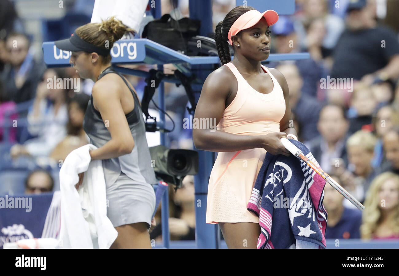 Sloane Stephens and Madison Keys change sides in the first set in the