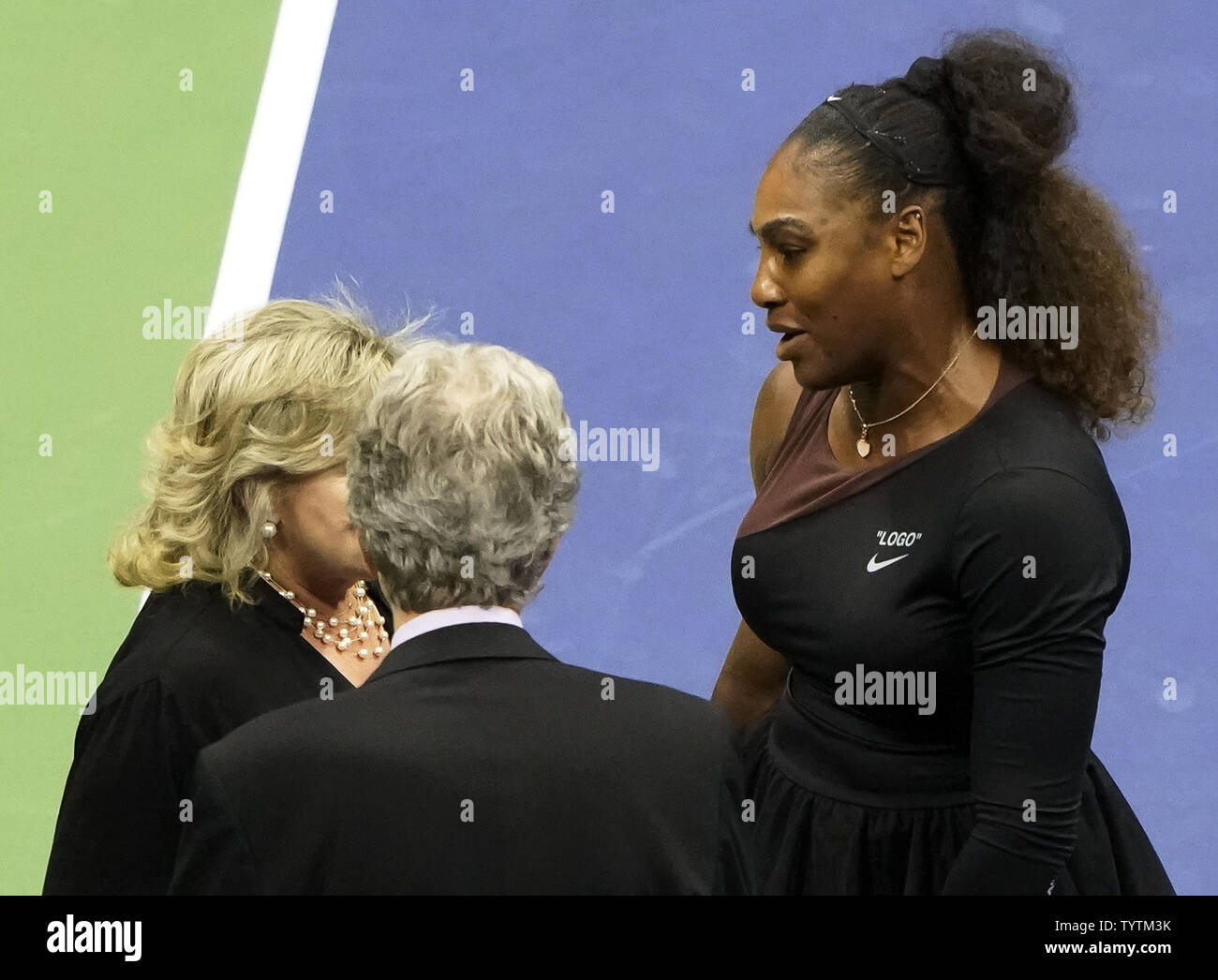 Wta tennis umpire hires stock photography and images Alamy
