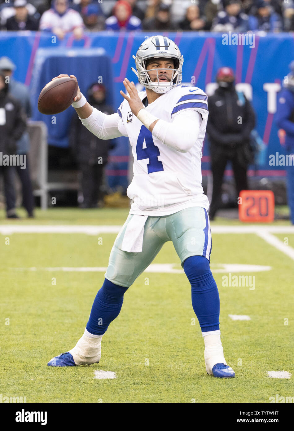 Dallas Cowboys quarterback Dak Prescott throws a pass in the third quarter  against the New York Giants in week 17 of the NFL season at MetLife Stadium  in East Rutherford, New Jersey