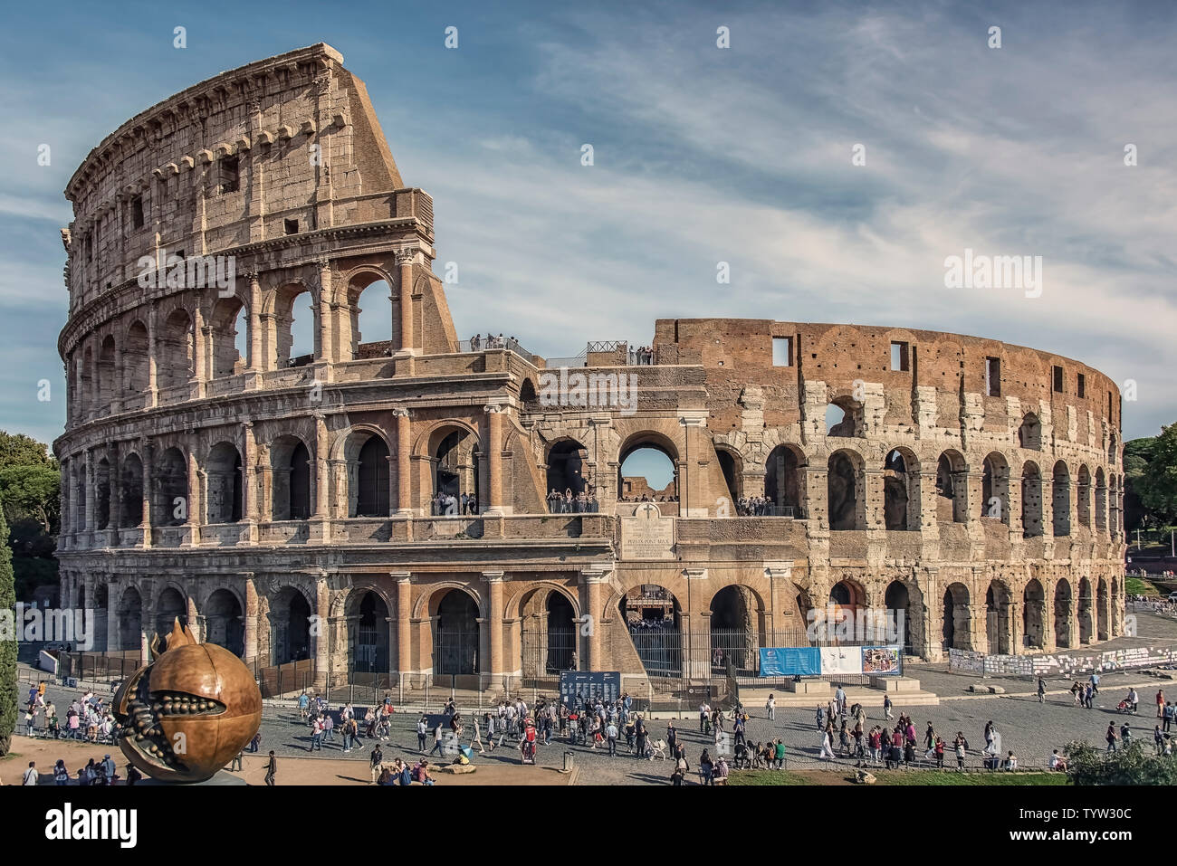 Colosseum famous monument hi-res stock photography and images - Alamy