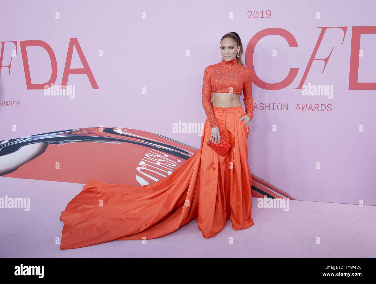 CFDA Fashion Icon Award recipient Jennifer Lopez arrives on the red